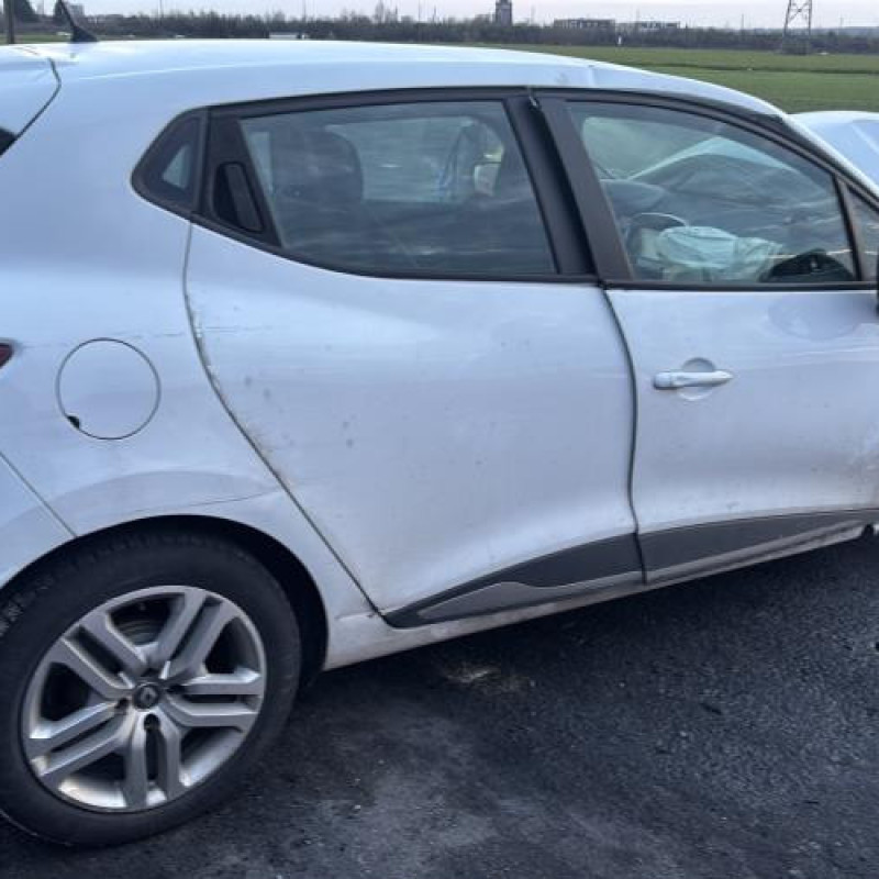 Demi berceau RENAULT CLIO 4 Photo n°8