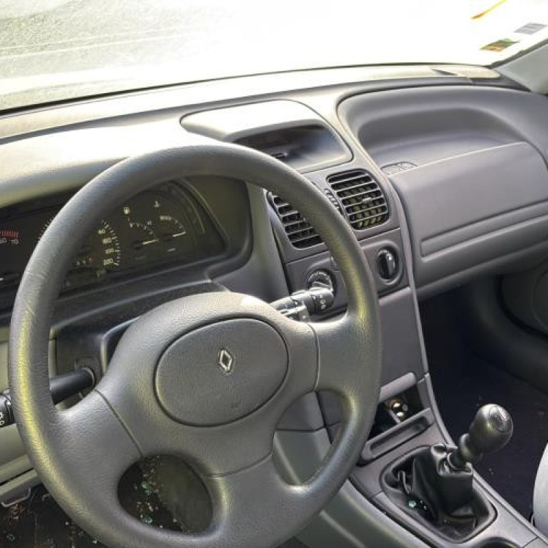 Jante RENAULT LAGUNA 1 Photo n°17