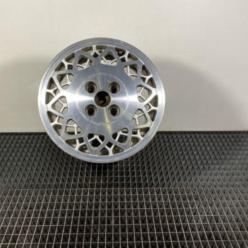 Jante RENAULT LAGUNA 1 Photo n°1