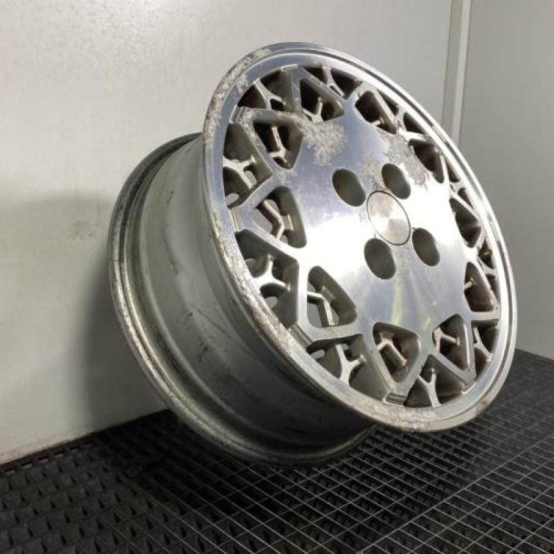 Jante RENAULT LAGUNA 1 Photo n°3