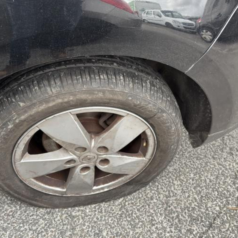 Reservoir essence RENAULT GRAND SCENIC 3 Photo n°15