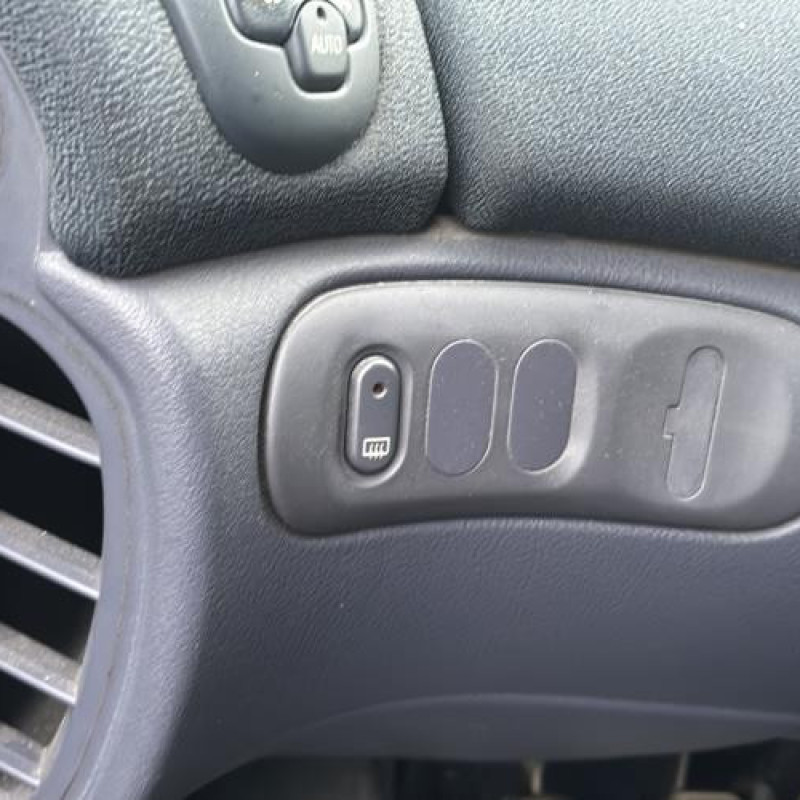 Optique avant secondaire droit (feux)(clignotant) RENAULT ESPACE 3 Photo n°20