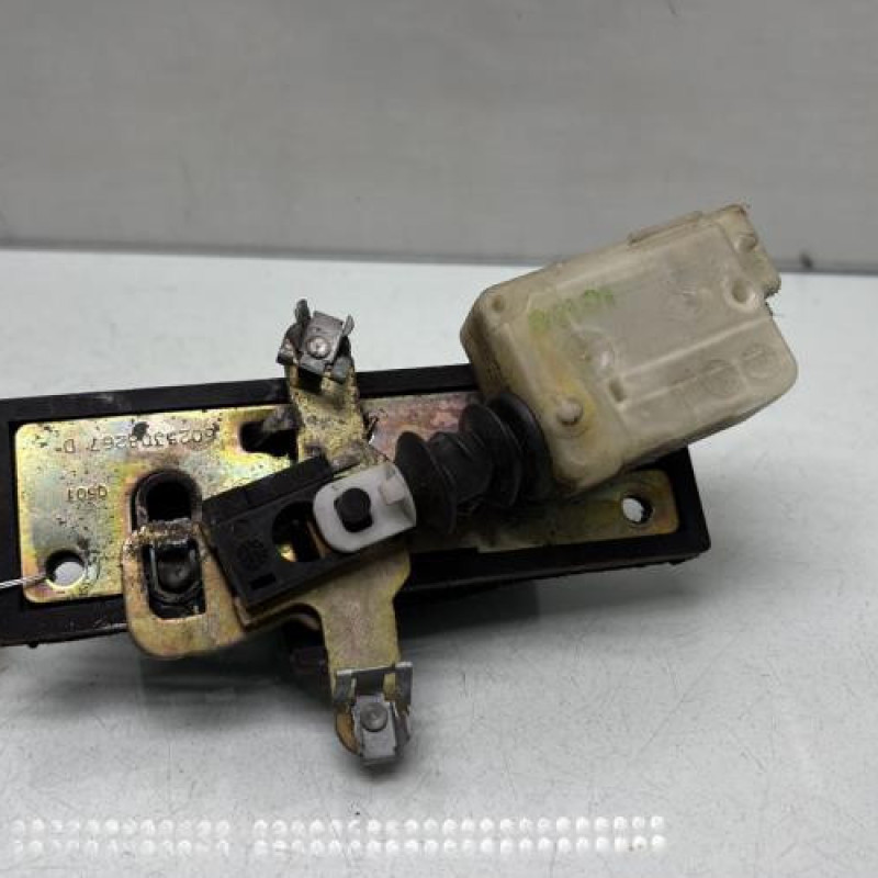 Bouton de coffre RENAULT ESPACE 3 Photo n°3