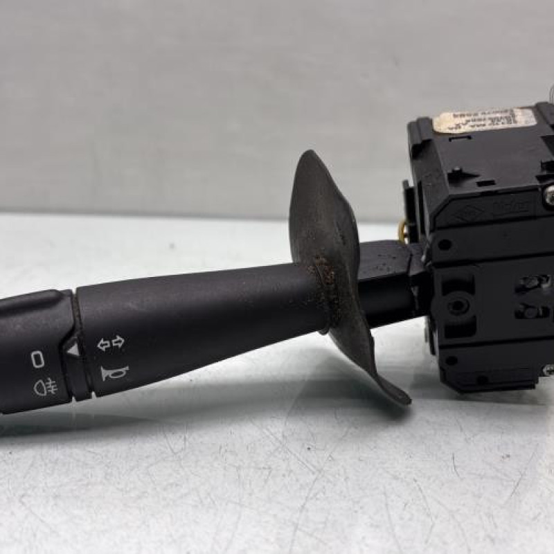 Commodo phare DACIA SANDERO 1 Photo n°1