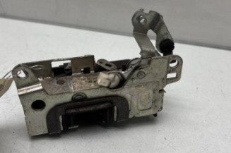 Serrure arriere droit DACIA SANDERO 1