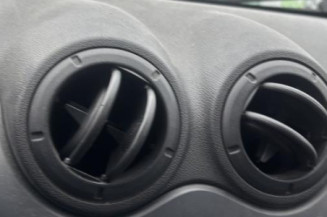 Serrure avant gauche DACIA SANDERO 1