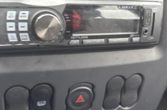 Serrure avant gauche DACIA SANDERO 1