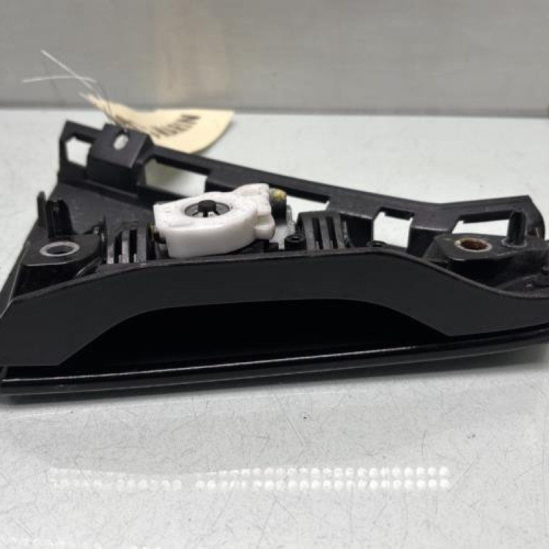 Poignee porte arriere droit RENAULT CLIO 5 Photo n°3