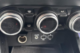 Arret de porte avant gauche RENAULT CLIO 5