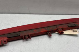 Feu arriere stop central RENAULT CLIO 5