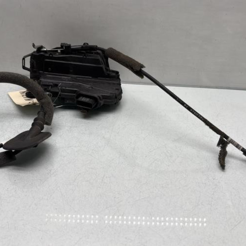 Serrure arriere droit RENAULT CLIO 5 Photo n°3