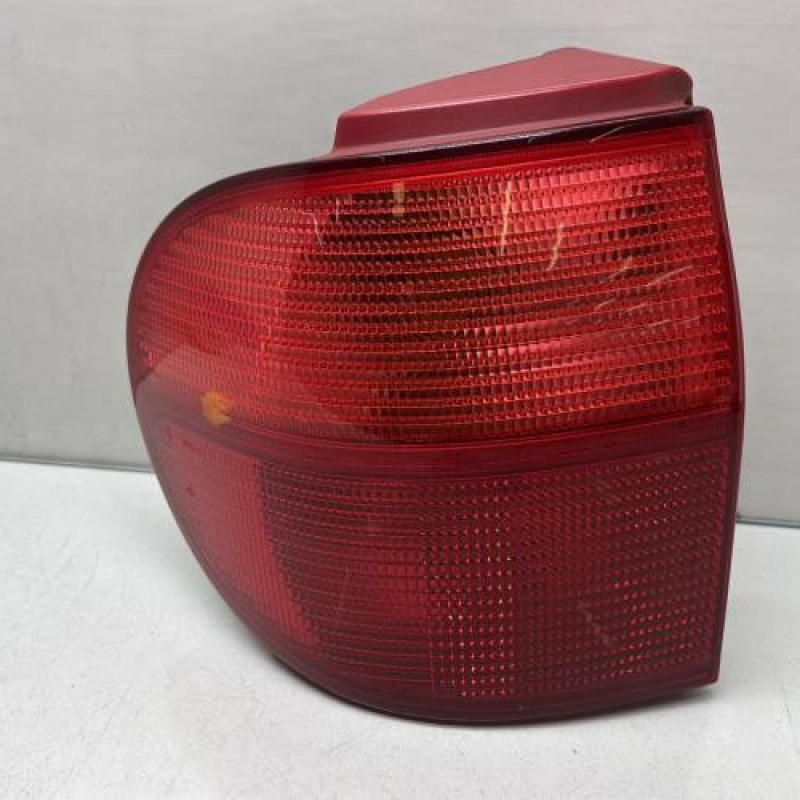 Feu arriere principal gauche (feux) SEAT ALHAMBRA 1 Photo n°1