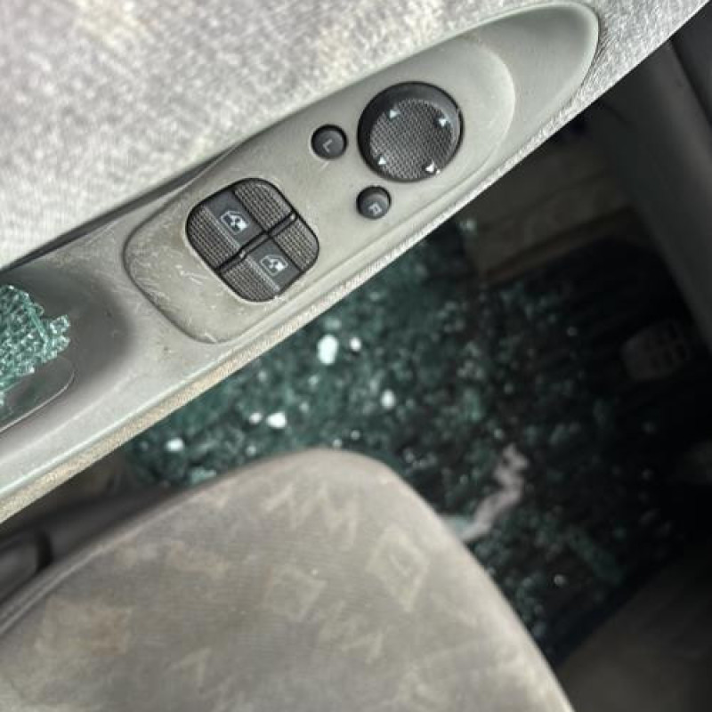 Serrure avant gauche SEAT ALHAMBRA 1 Photo n°16