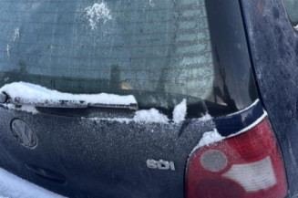 Serrure arriere droit VOLKSWAGEN POLO 4