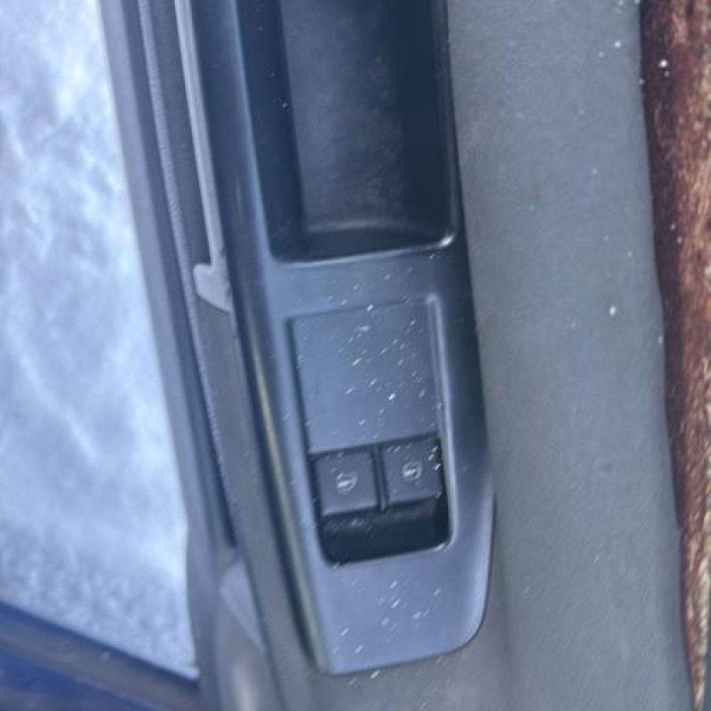 Serrure arriere gauche VOLKSWAGEN POLO 4 Photo n°14