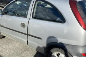 Aile avant droit OPEL CORSA C