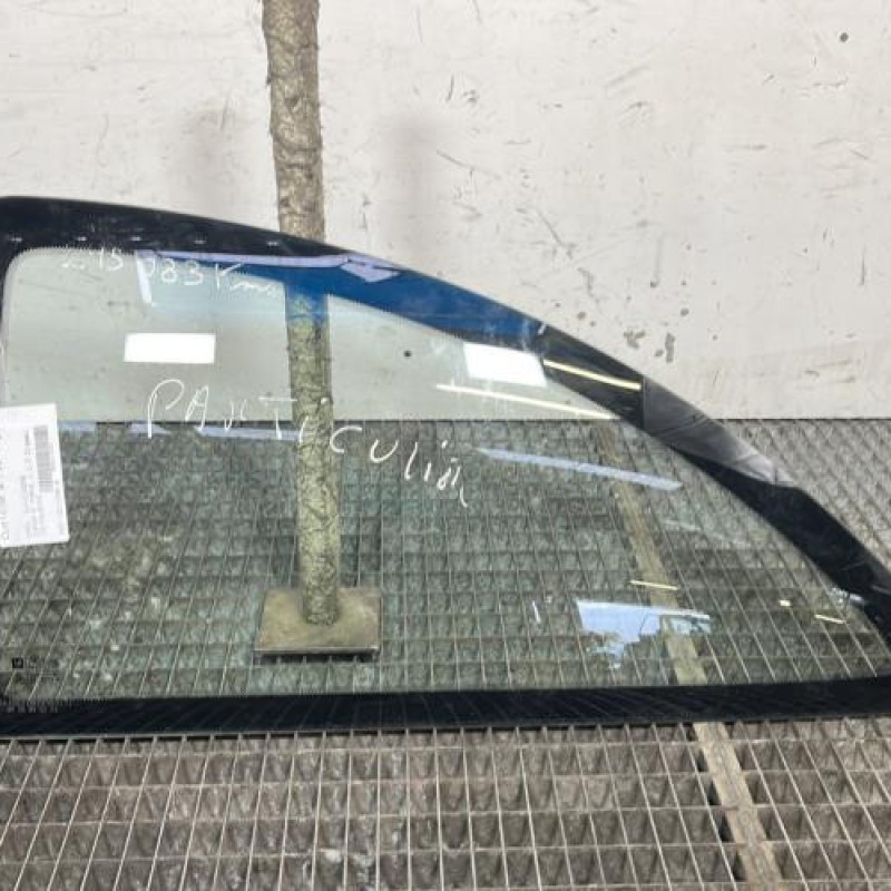 Custode arriere gauche OPEL CORSA C Photo n°1