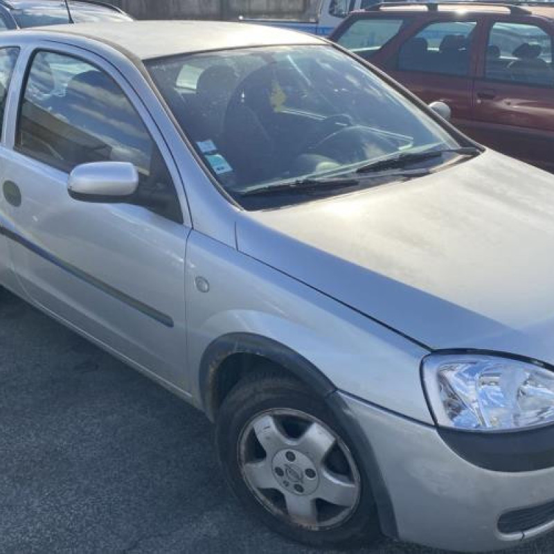 Custode arriere gauche OPEL CORSA C Photo n°10