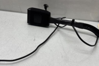 Attache ceinture avant gauche VOLKSWAGEN PASSAT 6