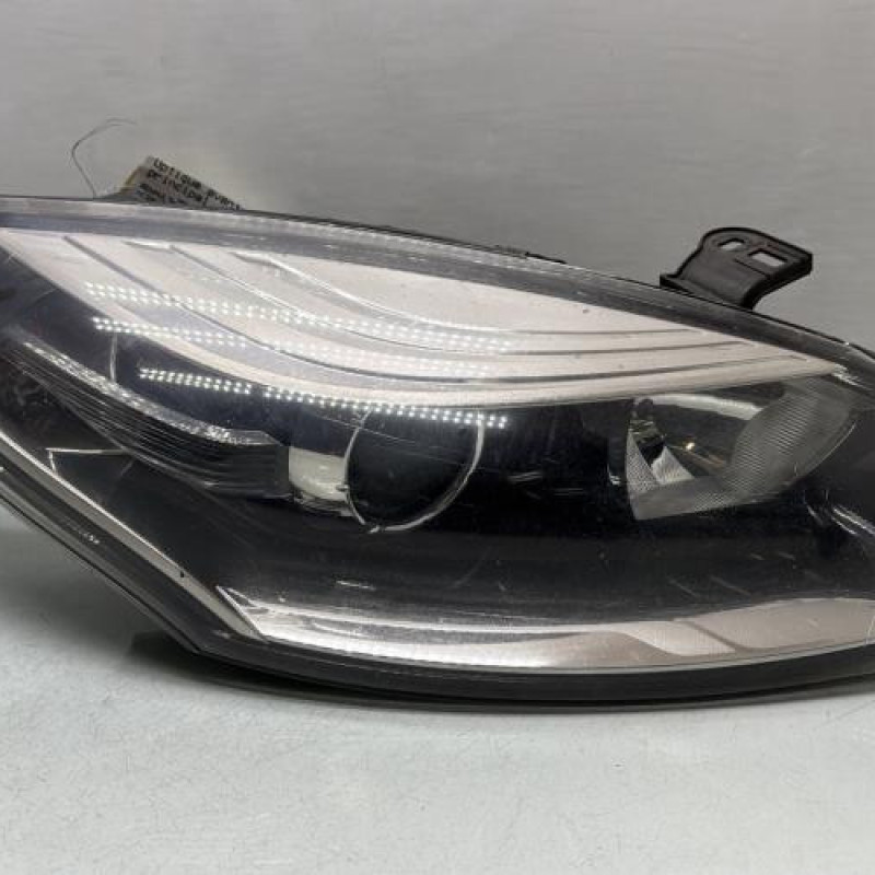 Optique avant principal droit (feux)(phare) RENAULT MEGANE 3 Photo n°1