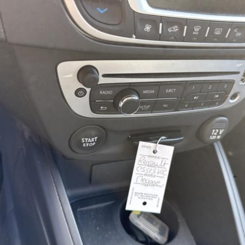 Compresseur clim RENAULT MEGANE 3 Photo n°12