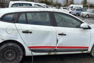 Feu arriere secondaire gauche (feux) RENAULT MEGANE 3