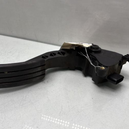 Pedale d'accelerateur RENAULT MEGANE 3 Photo n°1