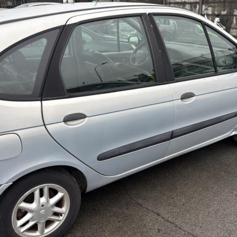 Moteur essuie glace arriere RENAULT SCENIC 1 Photo n°12