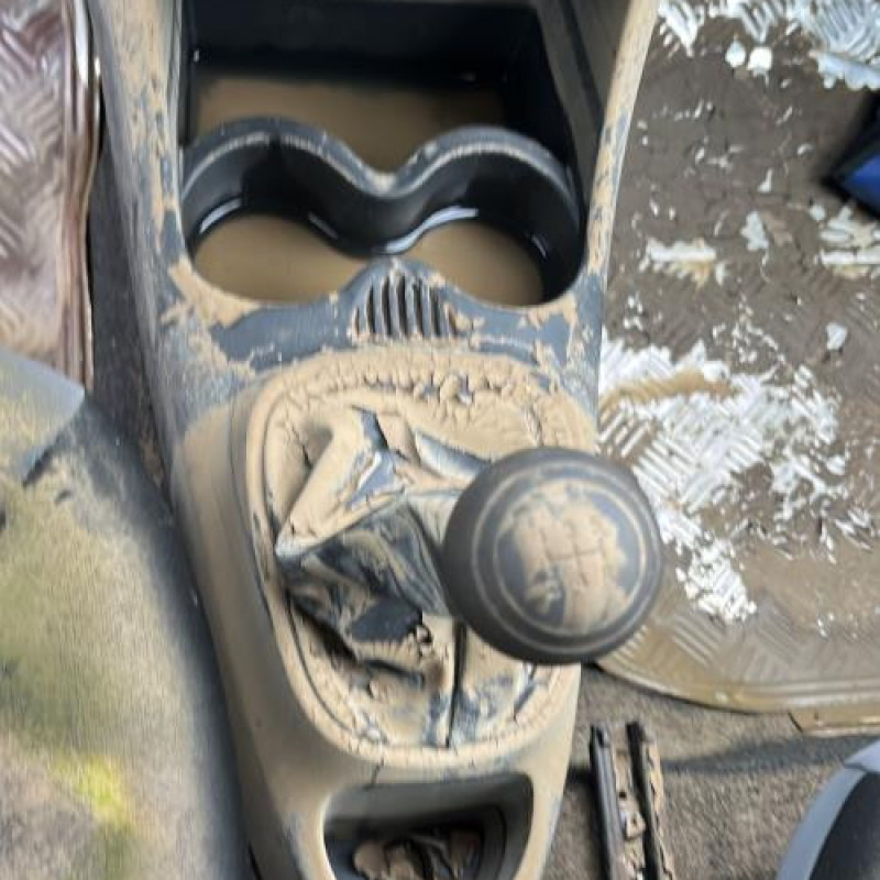 Charniere de capot CITROEN C1 1 Photo n°6