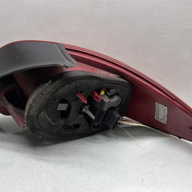 Feu arriere principal gauche (feux) PEUGEOT 206 Photo n°2