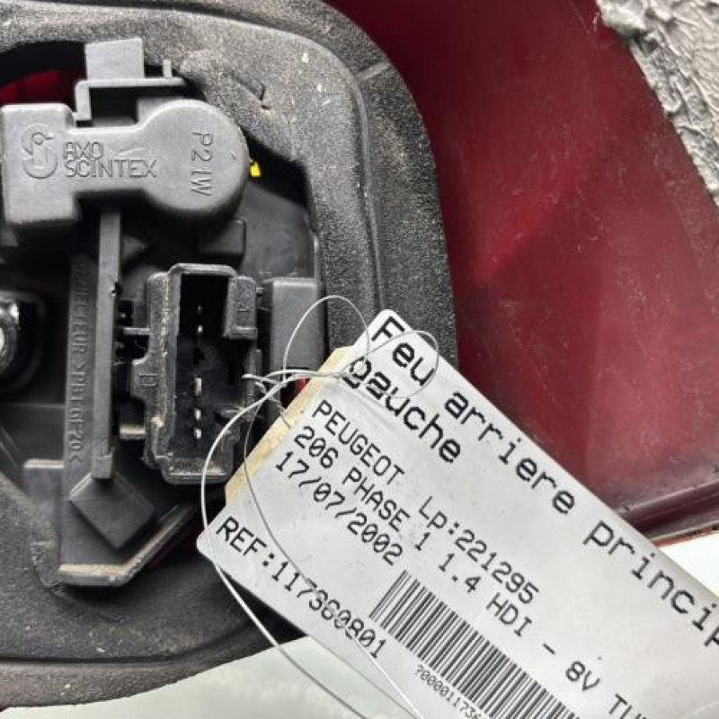 Feu arriere principal gauche (feux) PEUGEOT 206 Photo n°3