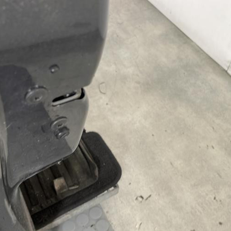 Porte avant gauche PEUGEOT 208 1 Photo n°3