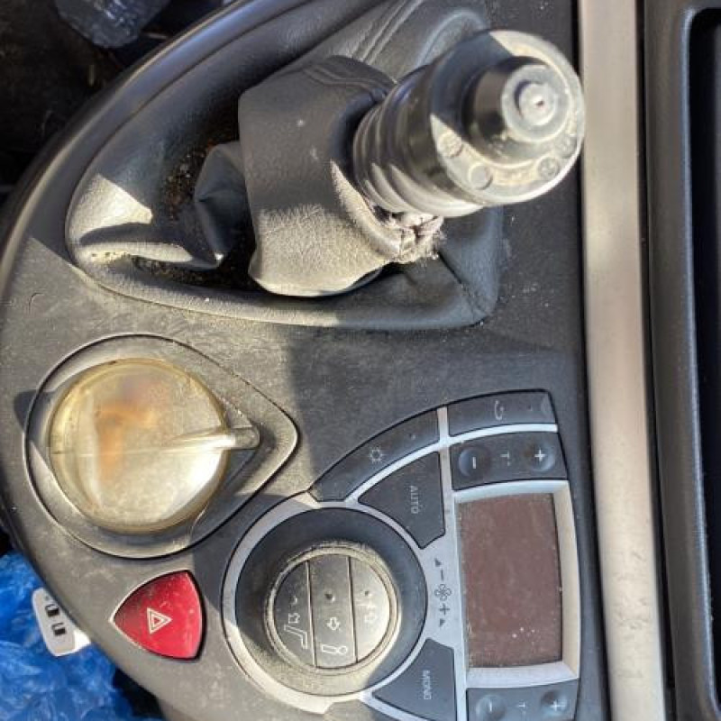 Feu arriere principal droit (feux) PEUGEOT 807 Photo n°18