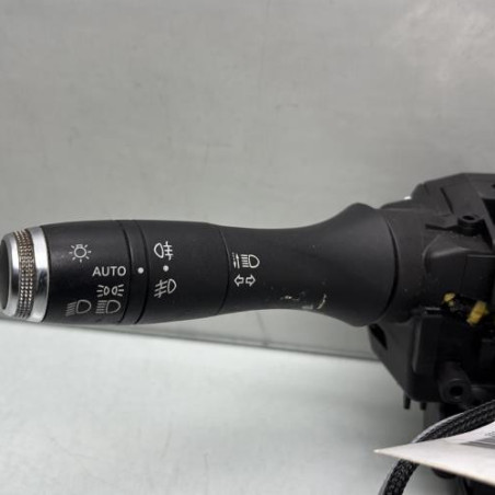 Com (Bloc Contacteur Tournant+Commodo Essuie Glace+Commodo Phare) RENAULT CLIO 5