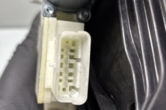 Leve vitre electrique arriere droit RENAULT CLIO 5