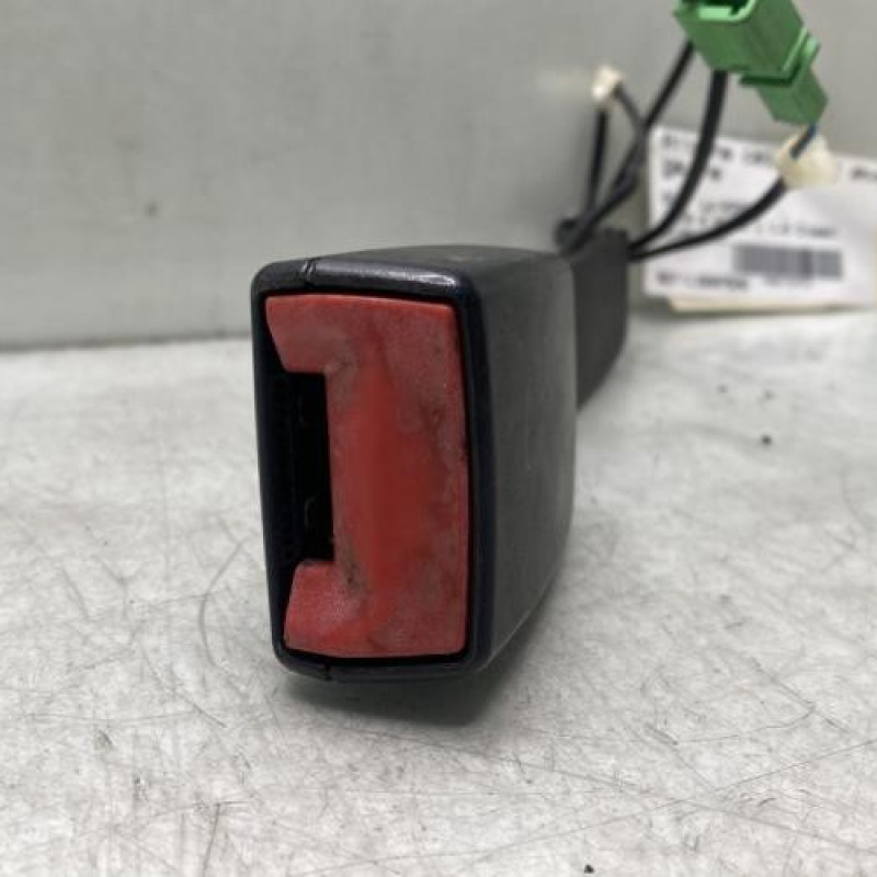 Attache ceinture avant gauche SEAT IBIZA 4 Photo n°2