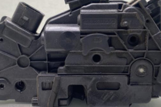 Serrure avant gauche SEAT IBIZA 4