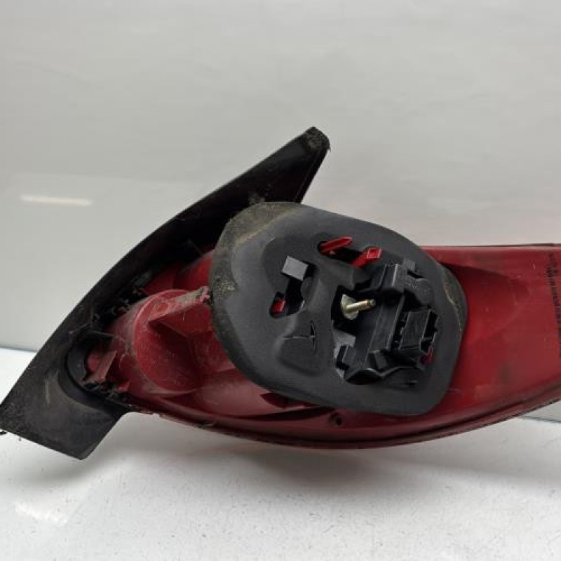 Feu arriere principal gauche (feux) PEUGEOT 206 Photo n°4