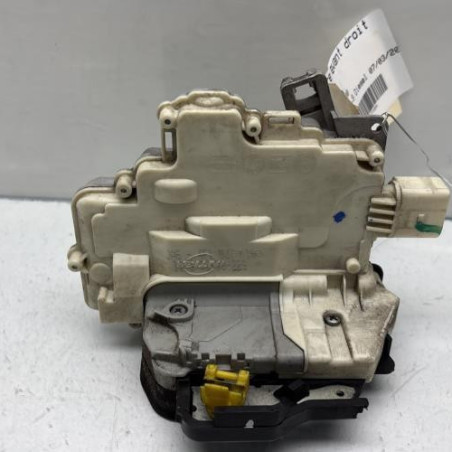 Serrure avant droit AUDI A3 2 Photo n°1