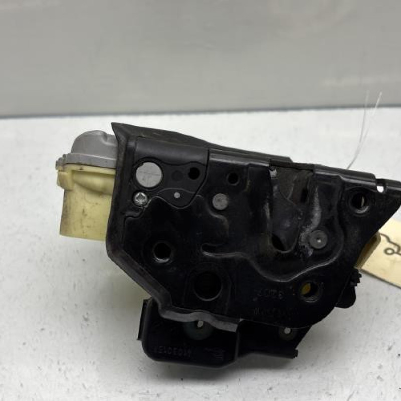 Serrure avant gauche AUDI A3 2 Photo n°5