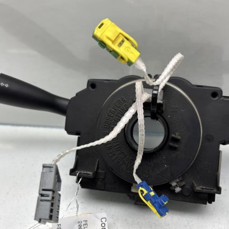 Com (Bloc Contacteur Tournant+Commodo Essuie Glace+Commodo Phare) PEUGEOT 206 Photo n°2