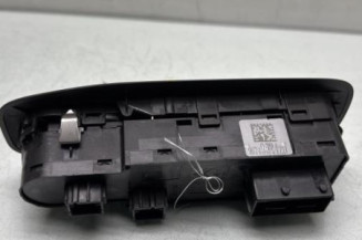 Interrupteur de leve vitre avant gauche PEUGEOT 208 1