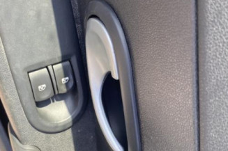 Bras essuie glace avant gauche RENAULT CLIO 3