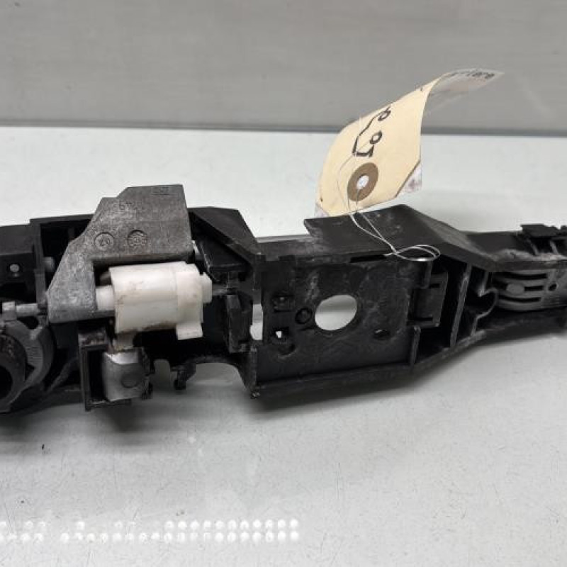 Poignee porte arriere droit RENAULT CLIO 3 Photo n°3