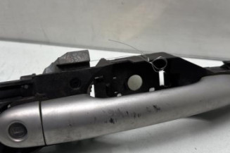 Poignee porte avant gauche RENAULT CLIO 3 Photo n°1