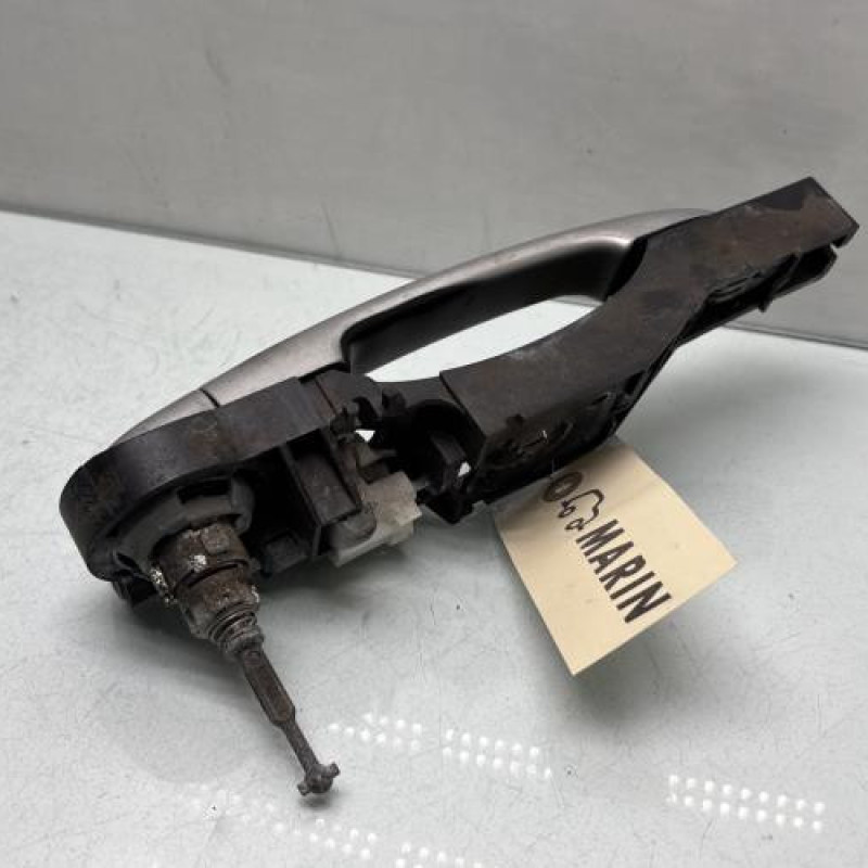 Poignee porte avant gauche RENAULT CLIO 3 Photo n°3