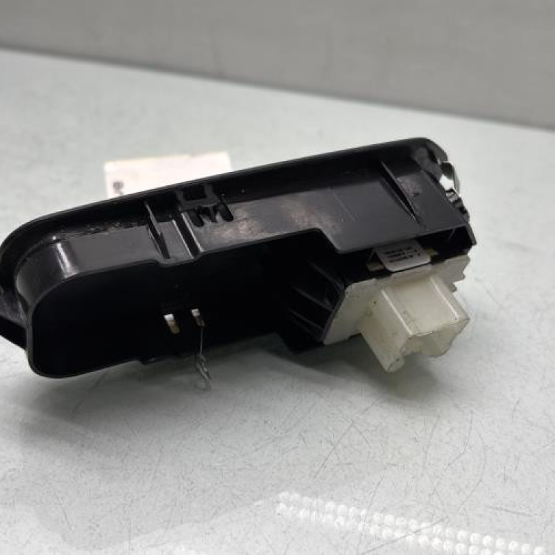 Interrupteur de leve vitre avant droit NISSAN PRIMASTAR 2 Photo n°2