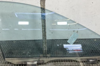 Vitre avant droit PEUGEOT 607 Photo n°1