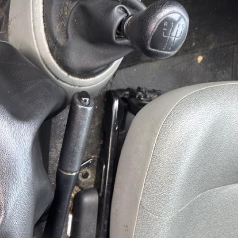 Pompe à carburant RENAULT KANGOO 1 Photo n°20