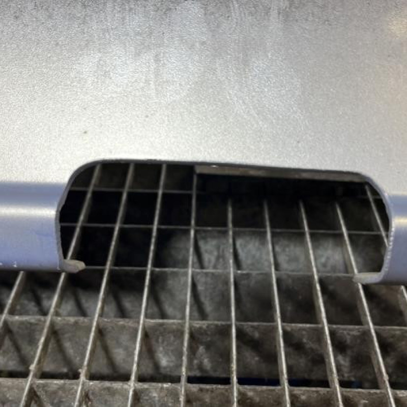 Pare choc arriere DAIHATSU CUORE 2 Photo n°3